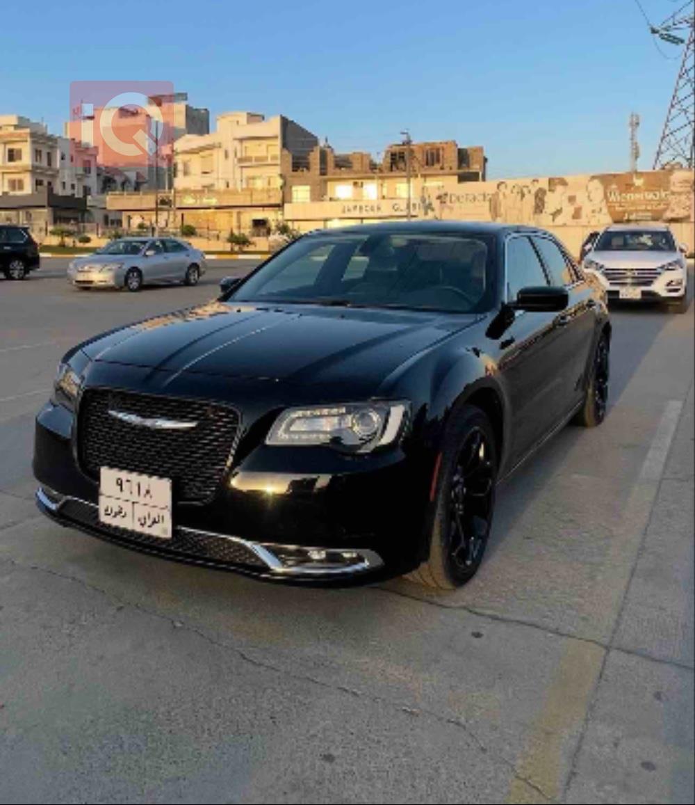 Chrysler 300